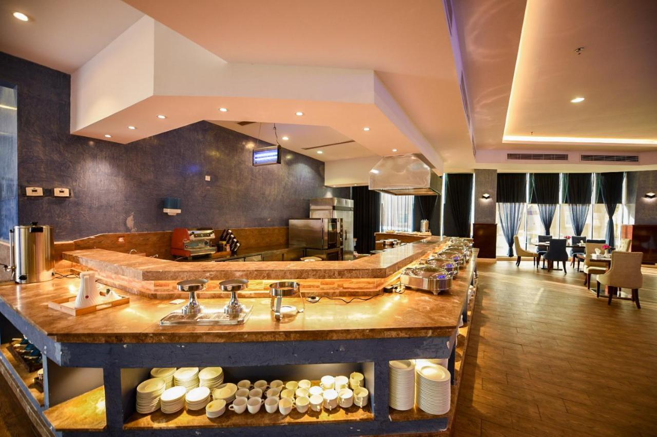 Hotel&Resort Golden Marina Yanbu Exterior foto