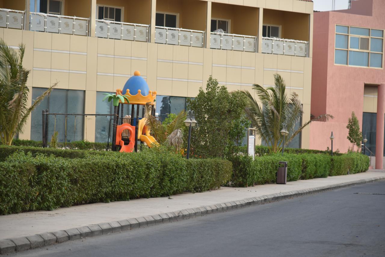 Hotel&Resort Golden Marina Yanbu Exterior foto