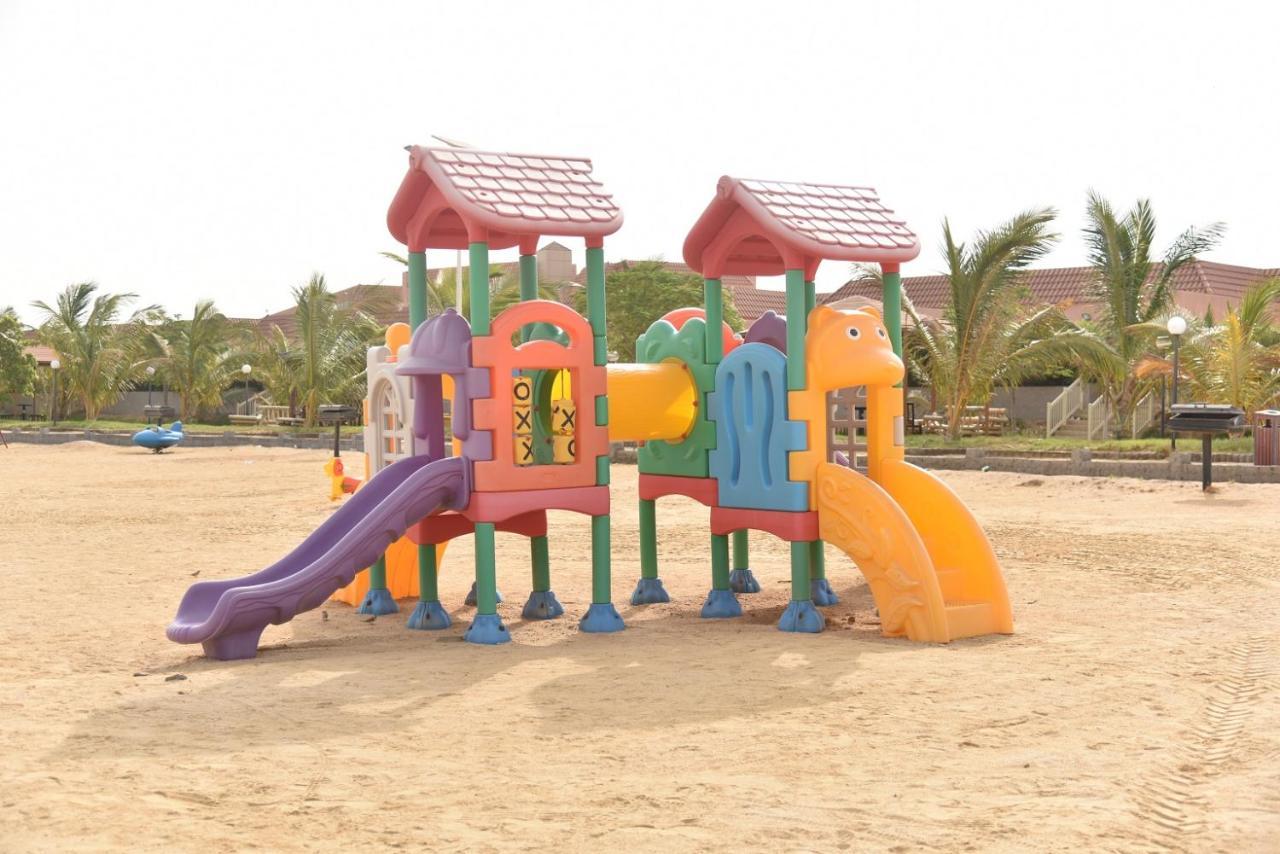 Hotel&Resort Golden Marina Yanbu Exterior foto